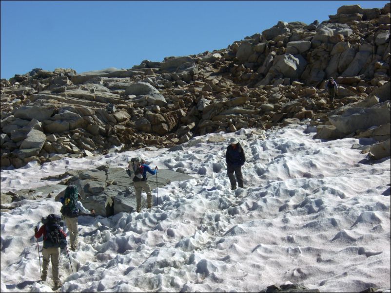 2006-09-23 Agassiz (48c) Other climbers on way up... poor bastards